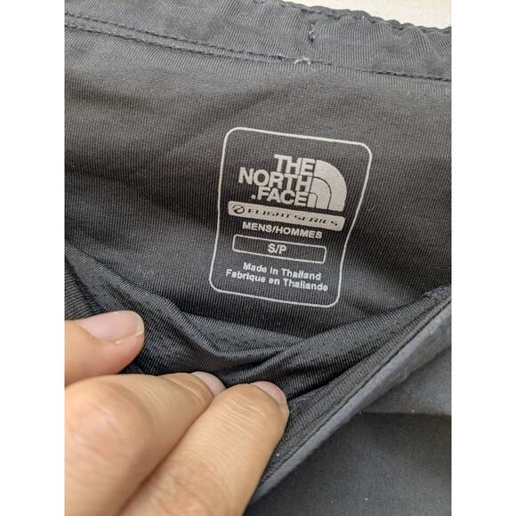 The North Face Men’s Shorts Flight Series Black Size Small - Picture 6 of 15